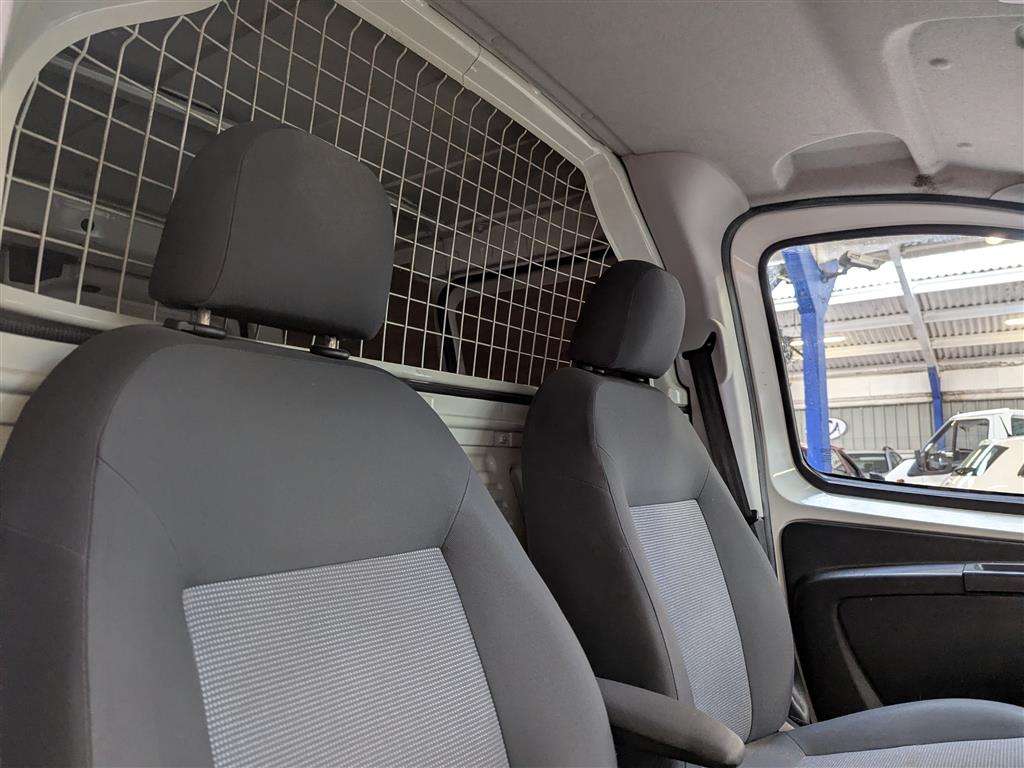 <p>2011 PEUGEOT BIPPER PROFESSIONAL HDI</p>