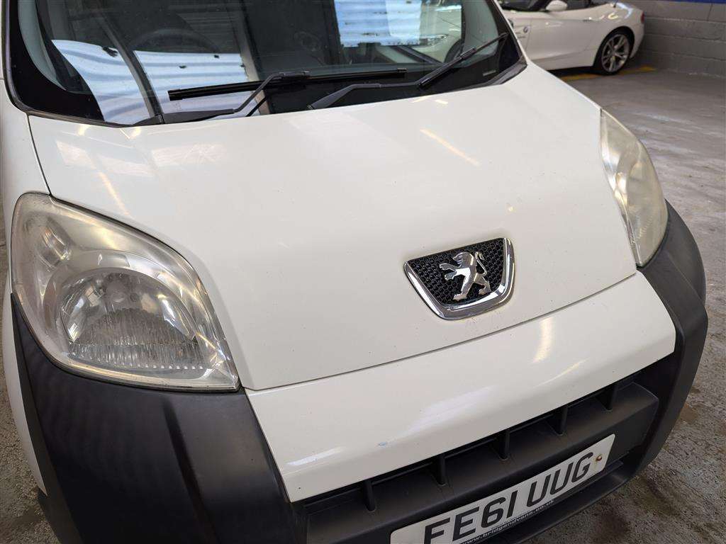 <p>2011 PEUGEOT BIPPER PROFESSIONAL HDI</p>