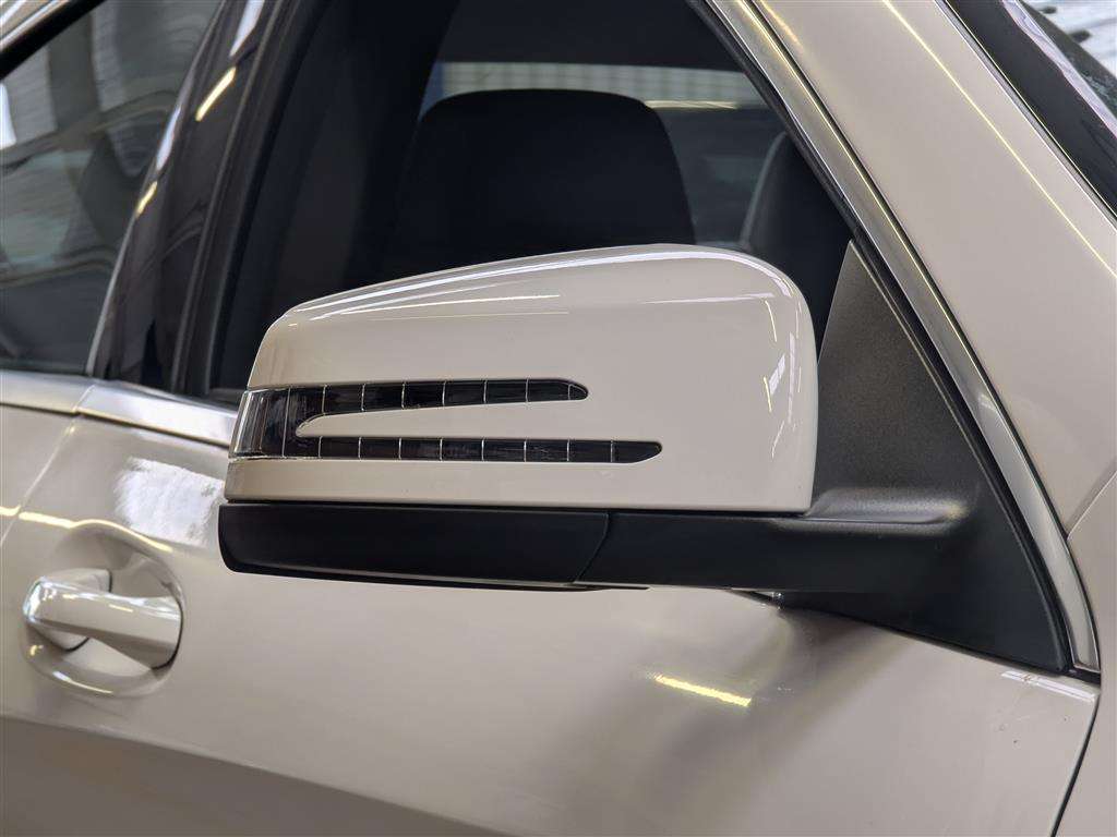 <p>2019 MERCEDES-BENZ CLA 180 AMG LINE EDITION</p>