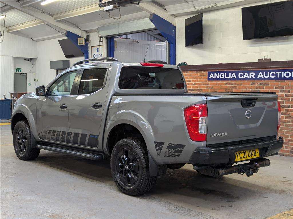 <p>2021 NISSAN NAVARA N-GUARD DCI AUTO</p>