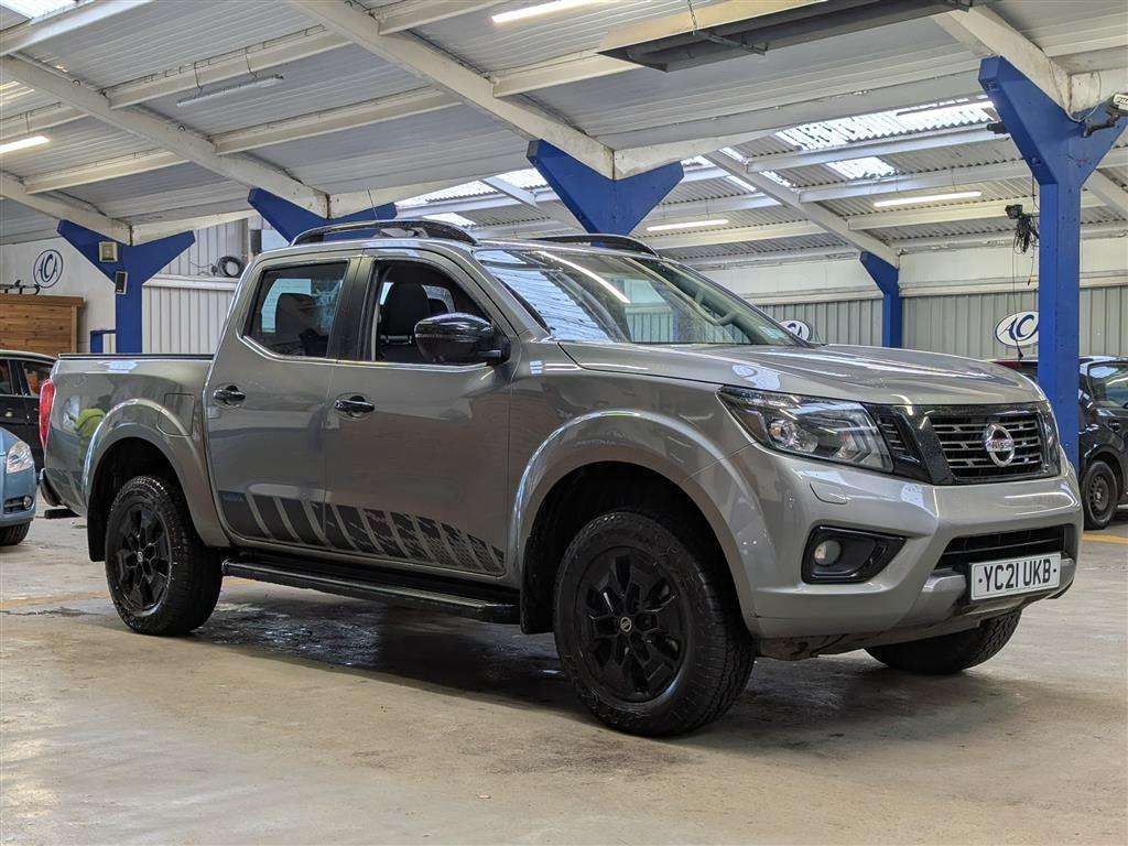 <p>2021 NISSAN NAVARA N-GUARD DCI AUTO</p>