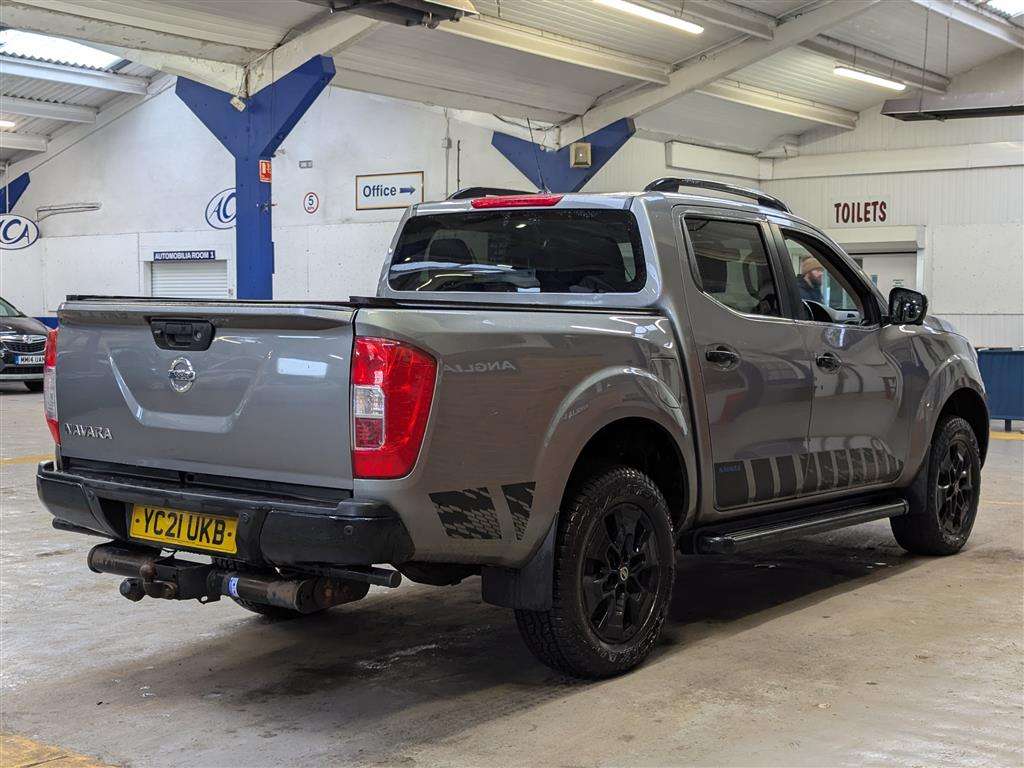<p>2021 NISSAN NAVARA N-GUARD DCI AUTO</p>