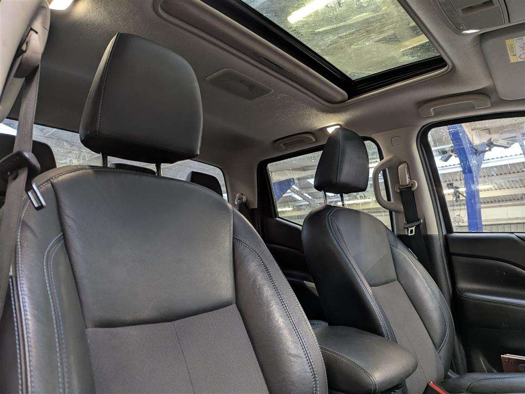 <p>2021 NISSAN NAVARA N-GUARD DCI AUTO</p>