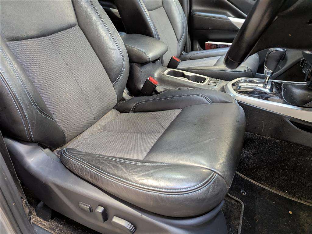 <p>2021 NISSAN NAVARA N-GUARD DCI AUTO</p>