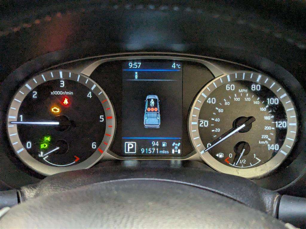 <p>2021 NISSAN NAVARA N-GUARD DCI AUTO</p>