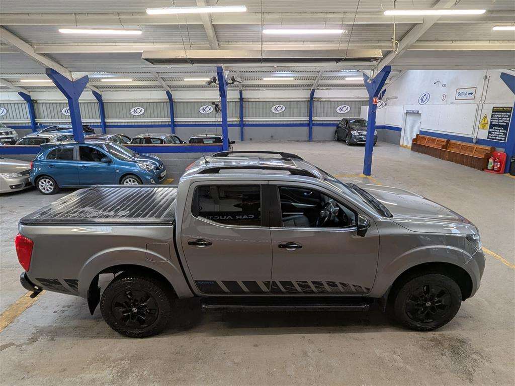 <p>2021 NISSAN NAVARA N-GUARD DCI AUTO</p>