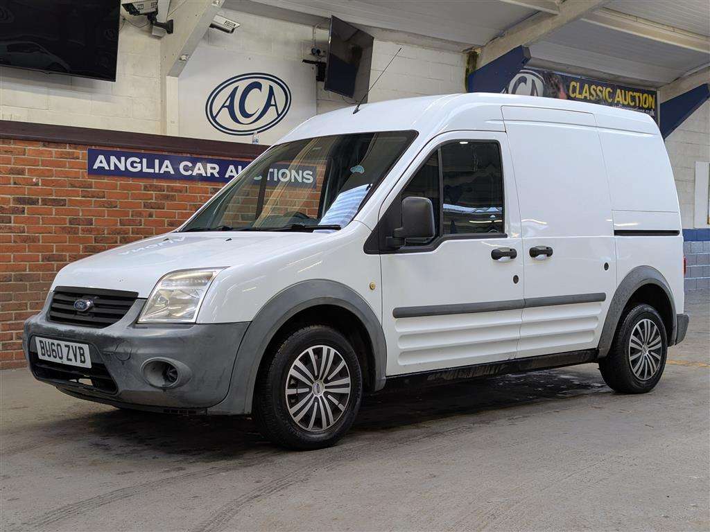 <p>2010 FORD TRAN CONNECT 90 T230</p>