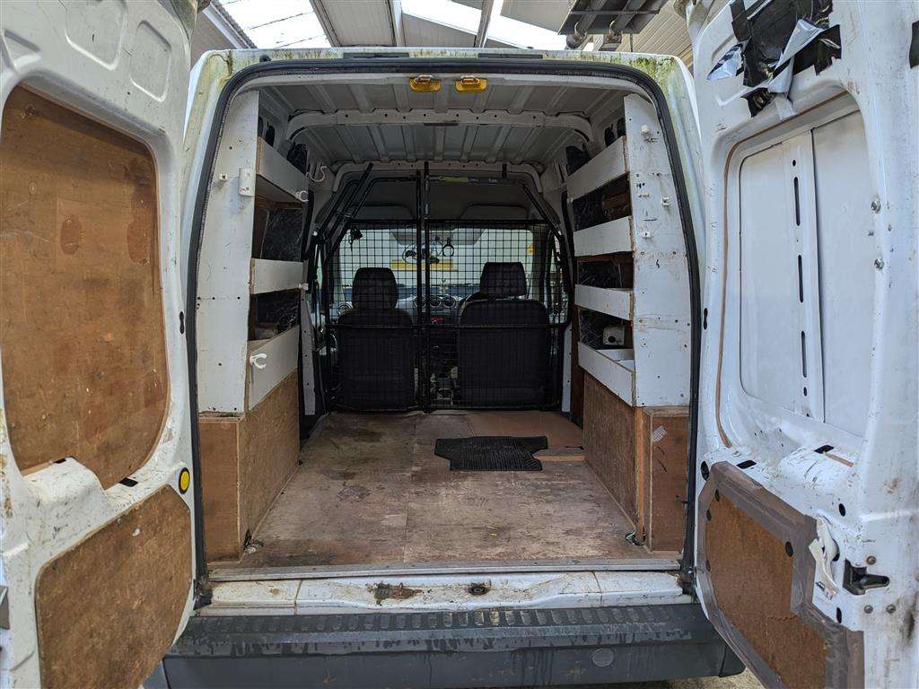 <p>2010 FORD TRAN CONNECT 90 T230</p>