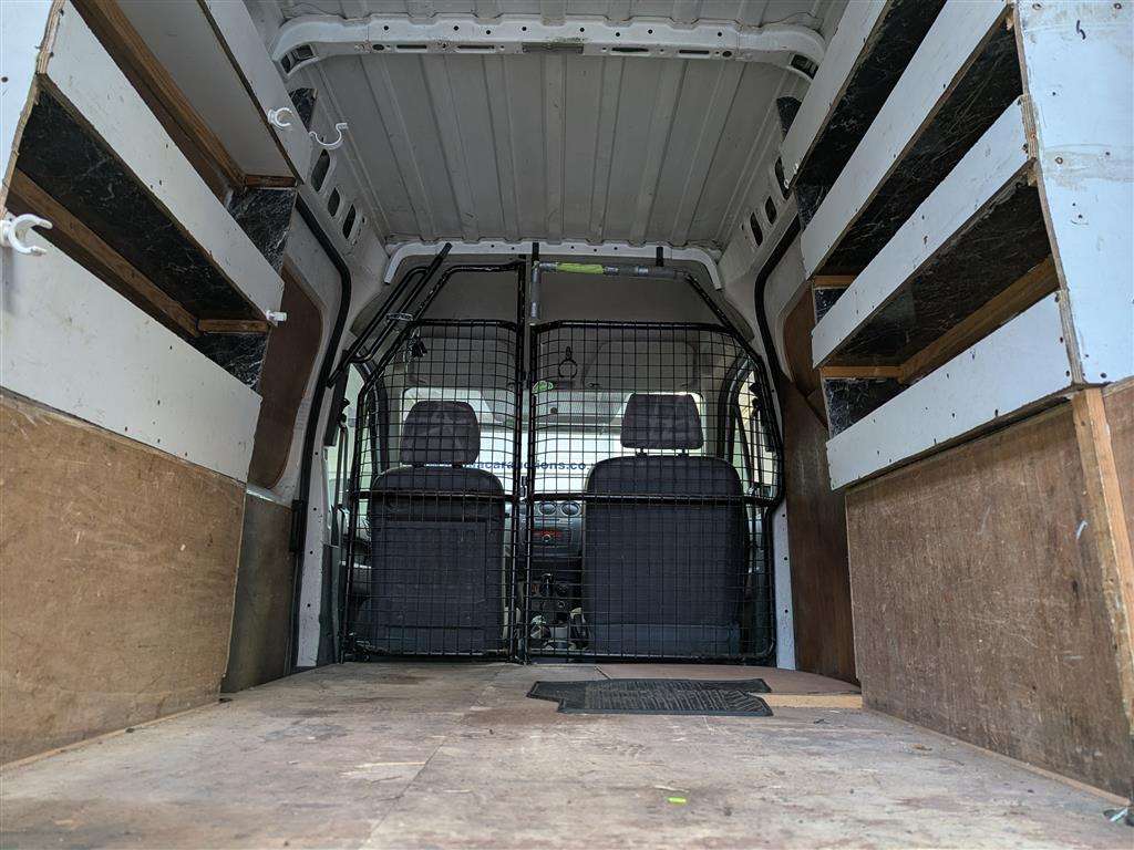 <p>2010 FORD TRAN CONNECT 90 T230</p>