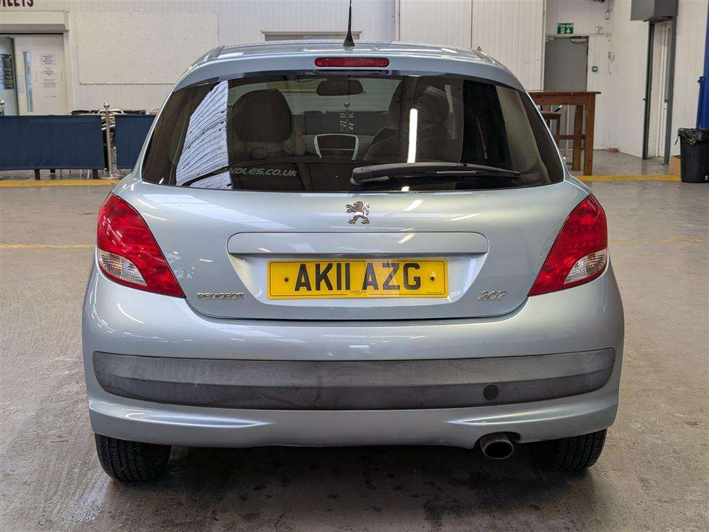 <p>2011 PEUGEOT 207 SPORT</p>