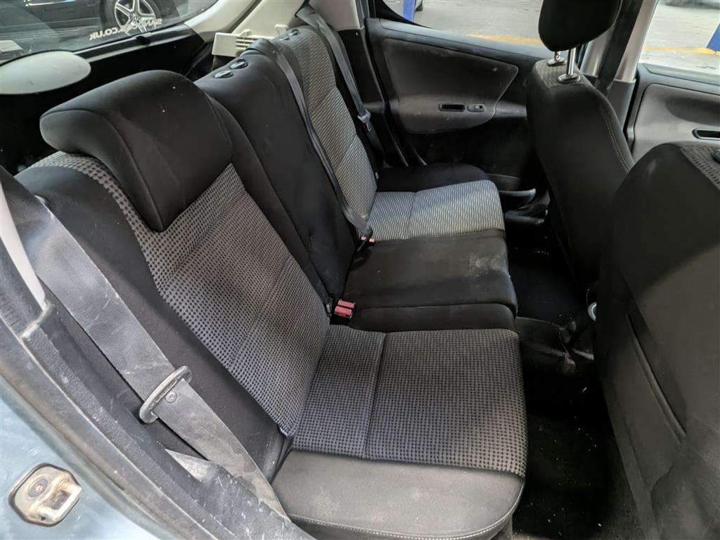 <p>2011 PEUGEOT 207 SPORT</p>