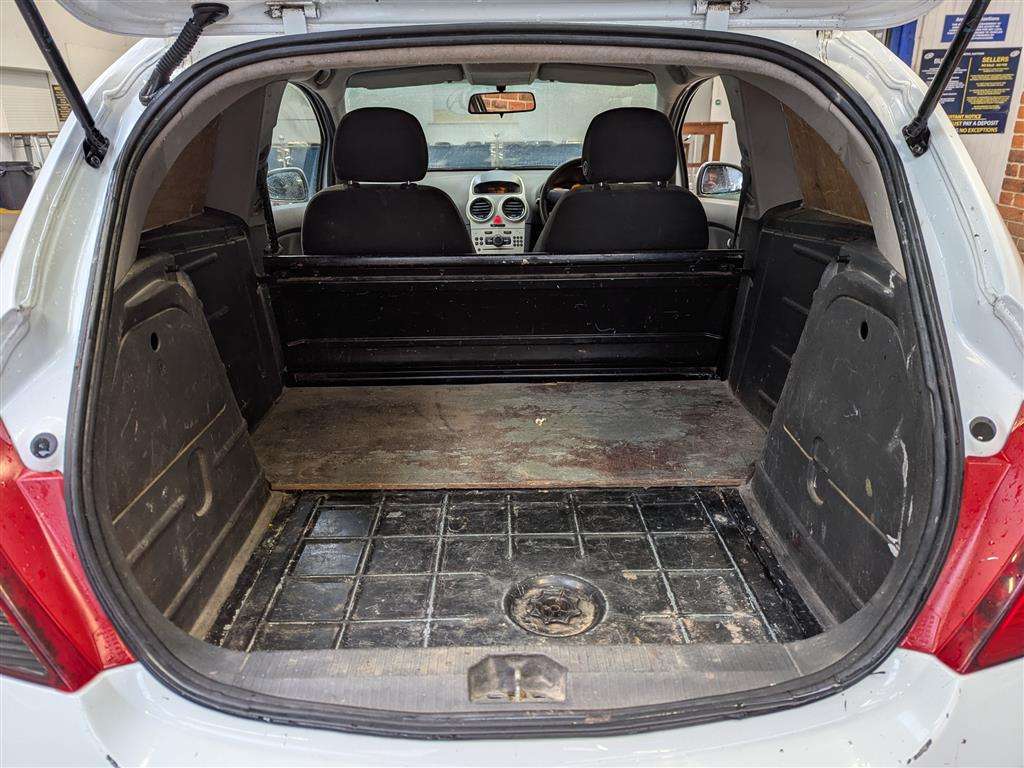 <p>2008 VAUXHALL CORSA CDTI</p>