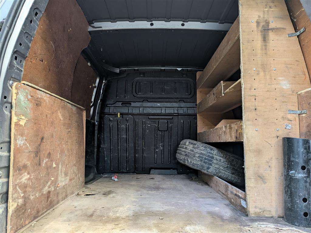 <p>2019 CITROEN BERLINGO 1000 EN-PRISE BH</p>