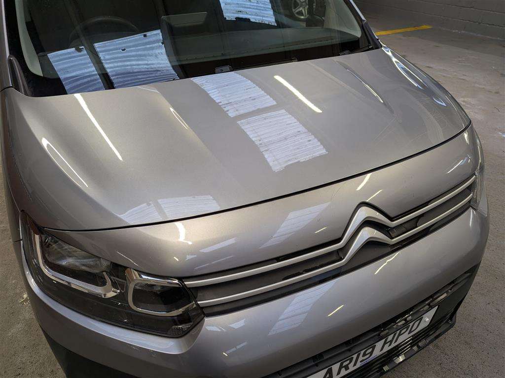 <p>2019 CITROEN BERLINGO 1000 EN-PRISE BH</p>