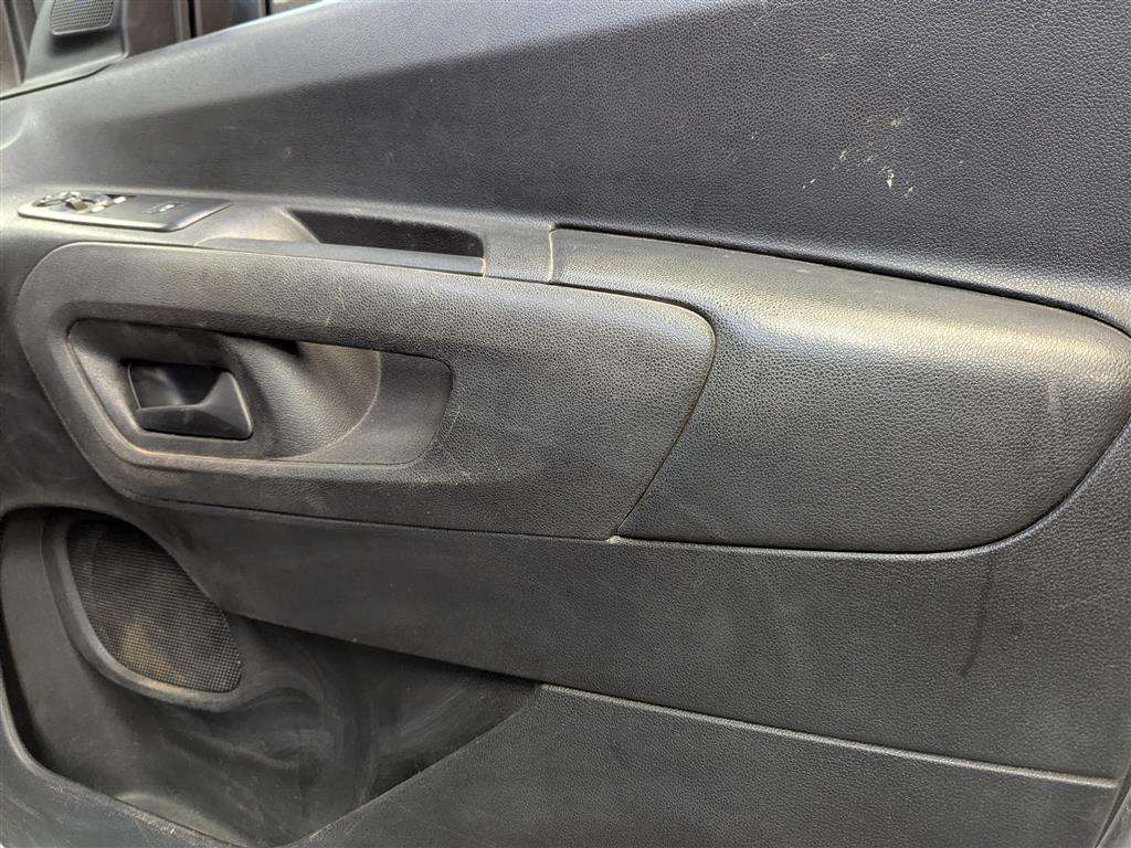 <p>2019 CITROEN BERLINGO 1000 EN-PRISE BH</p>