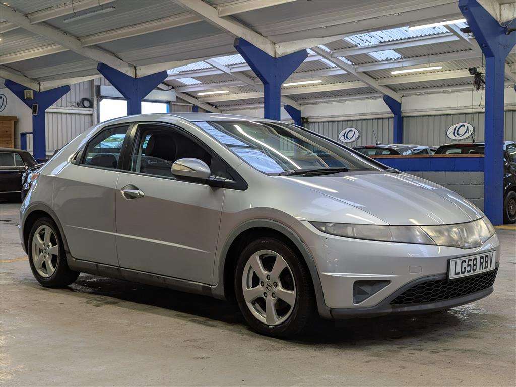 <p>2010 FIAT 500 POP</p>