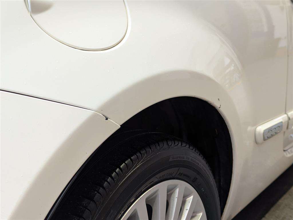 <p>2008 FIAT 500 LOUNGE M-JET RHD</p>