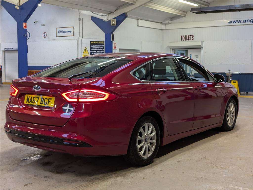 <p>2017 FORD MONDEO TITANIUM ECONETIC</p>