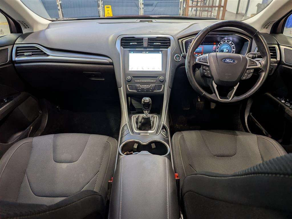 <p>2017 FORD MONDEO TITANIUM ECONETIC</p>