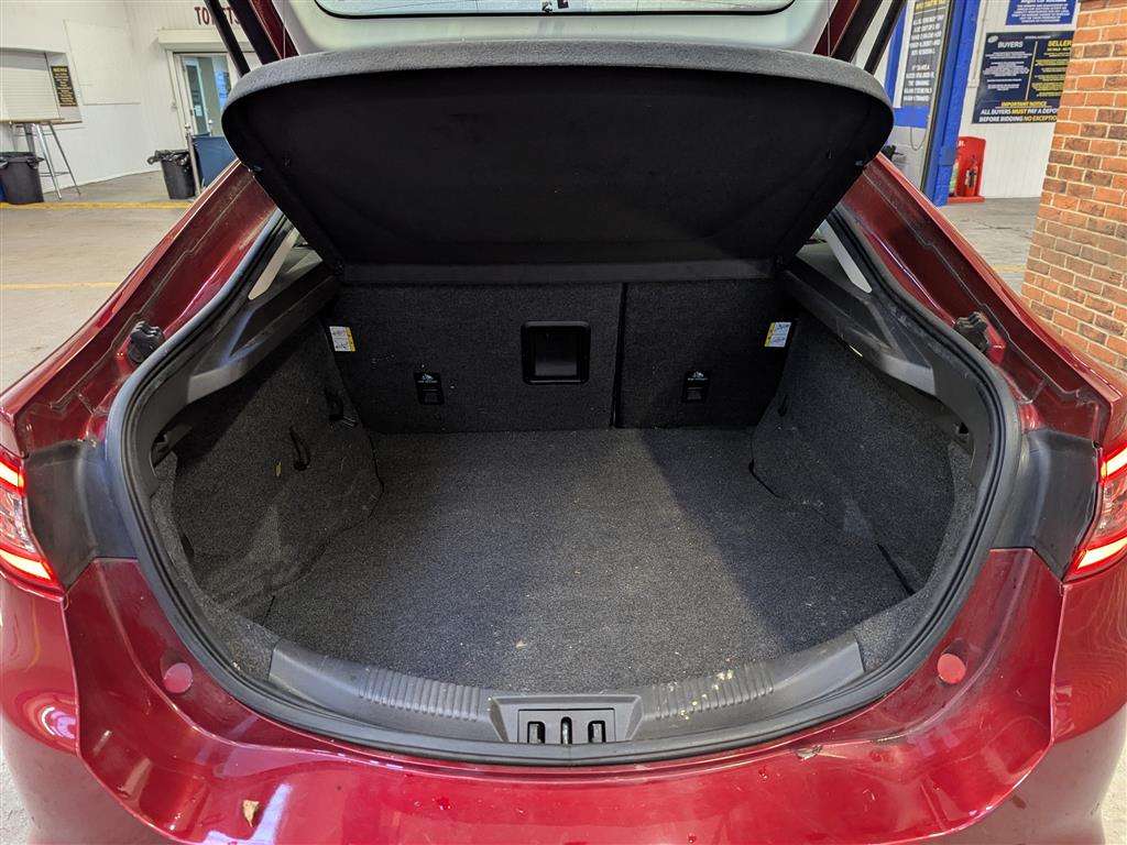 <p>2017 FORD MONDEO TITANIUM ECONETIC</p>