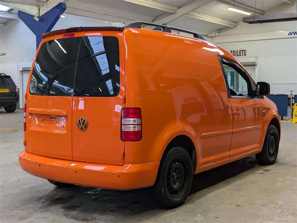 <p>2012 VOLKSWAGEN CADDY C20 BLUEMOTION TDI</p>
