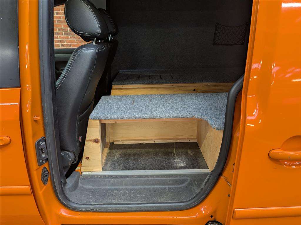 <p>2012 VOLKSWAGEN CADDY C20 BLUEMOTION TDI</p>