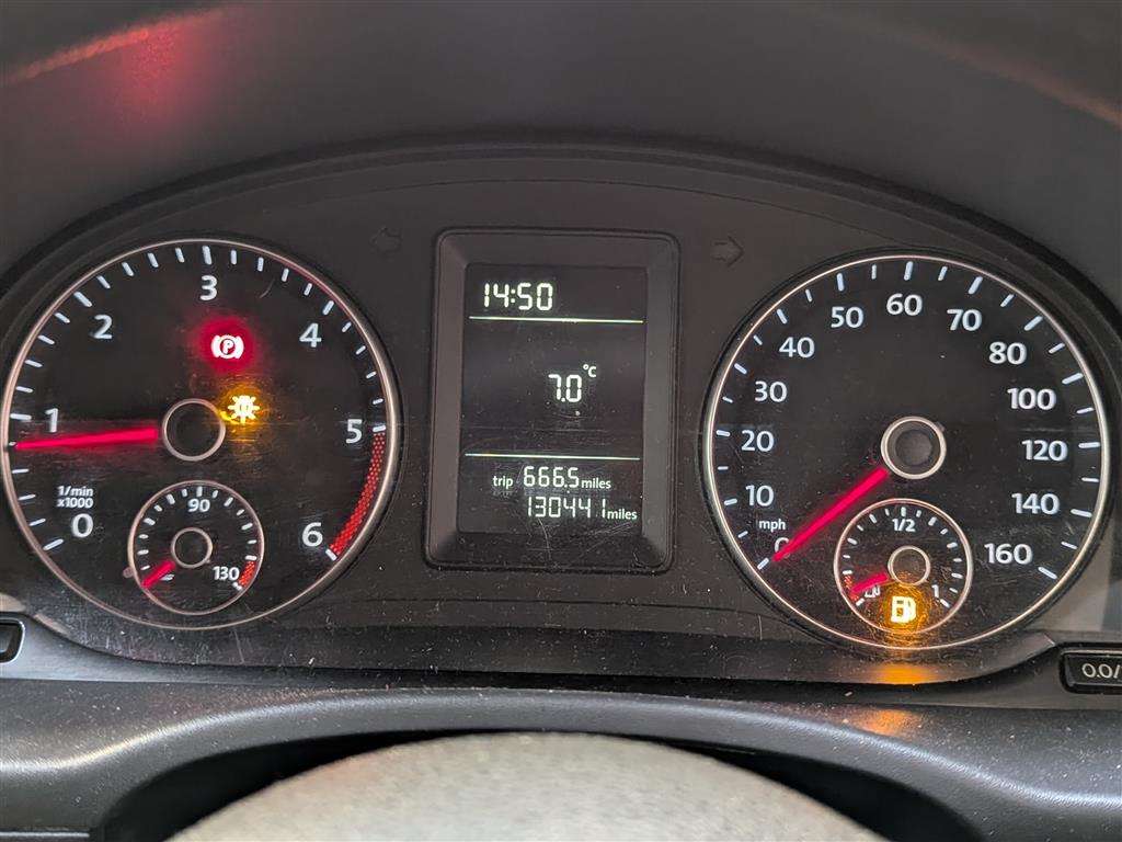 <p>2012 VOLKSWAGEN CADDY C20 BLUEMOTION TDI</p>