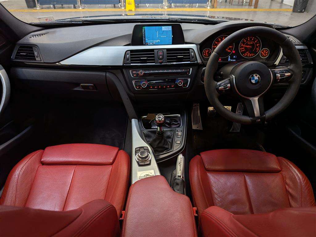 <p>2015 BMW 328I M SPORT</p>