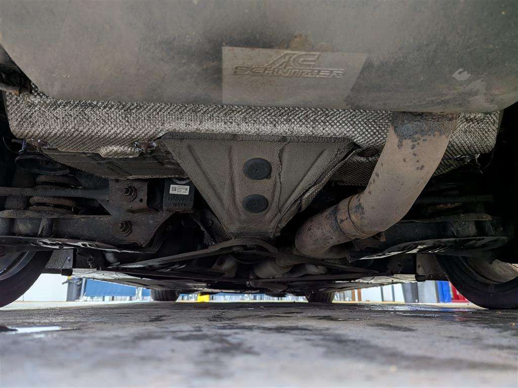 <p>2015 BMW 328I M SPORT</p>