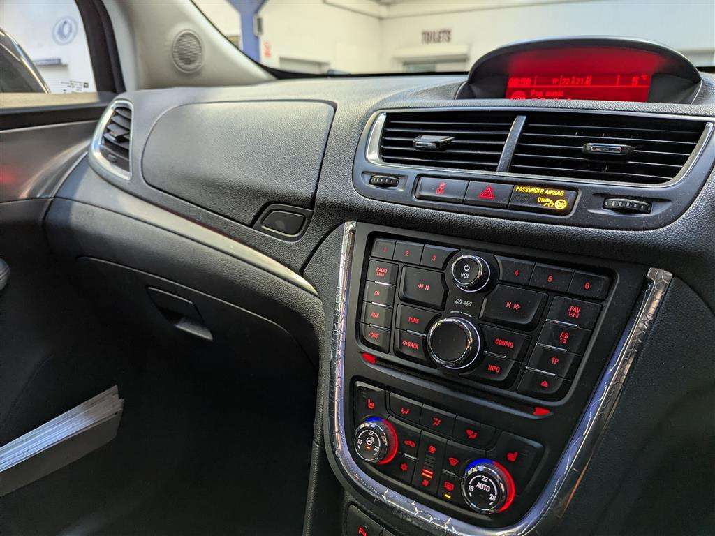 <p>2014 VAUXHALL MOKKA SE S/S</p>