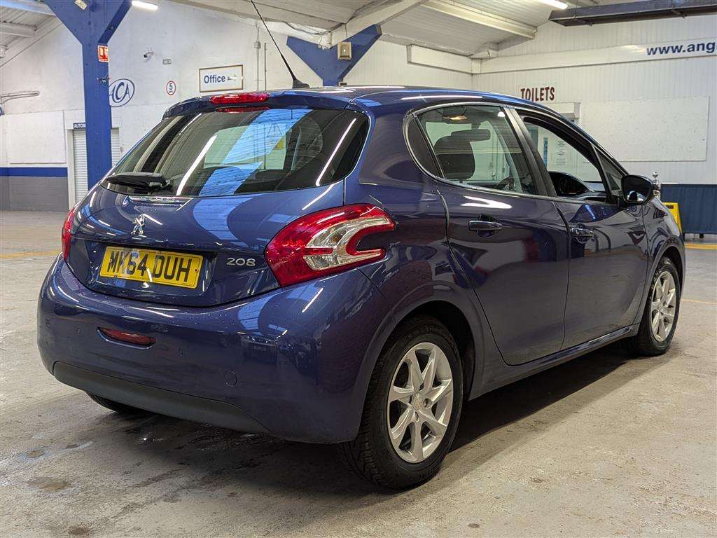 <p>2014 PEUGEOT 208 ACTIVE</p>