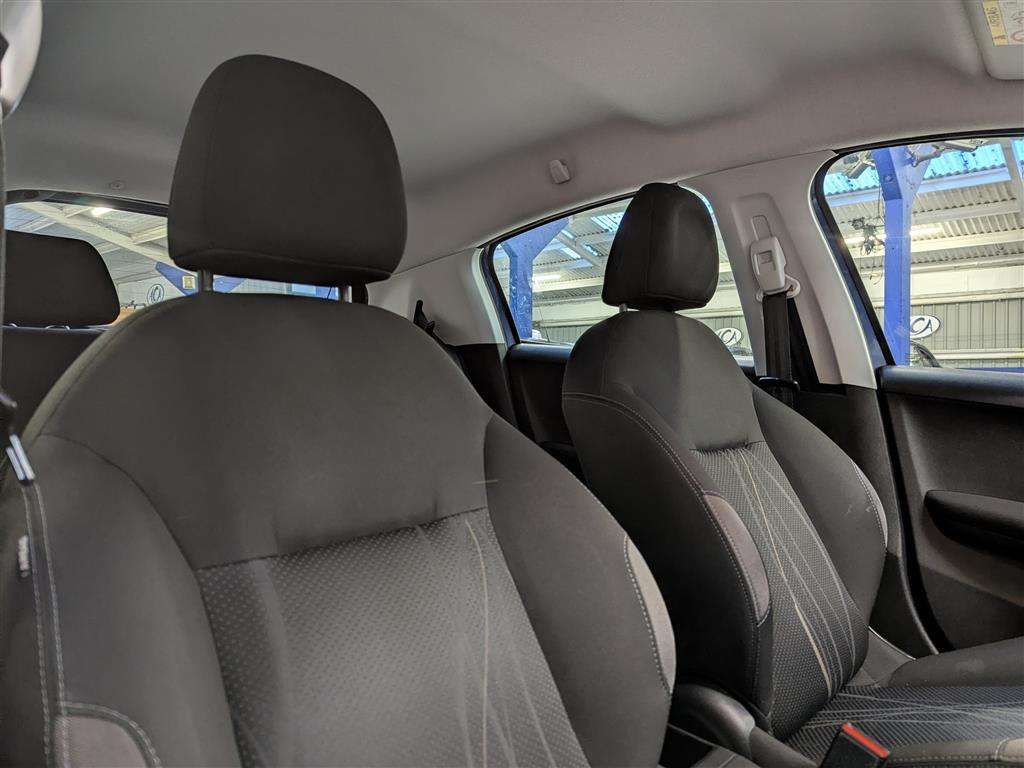 <p>2014 PEUGEOT 208 ACTIVE</p>