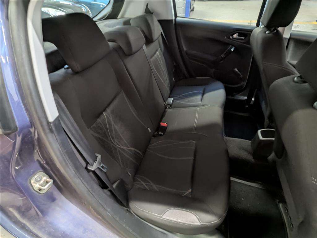 <p>2014 PEUGEOT 208 ACTIVE</p>