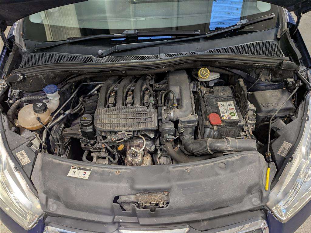 <p>2014 PEUGEOT 208 ACTIVE</p>