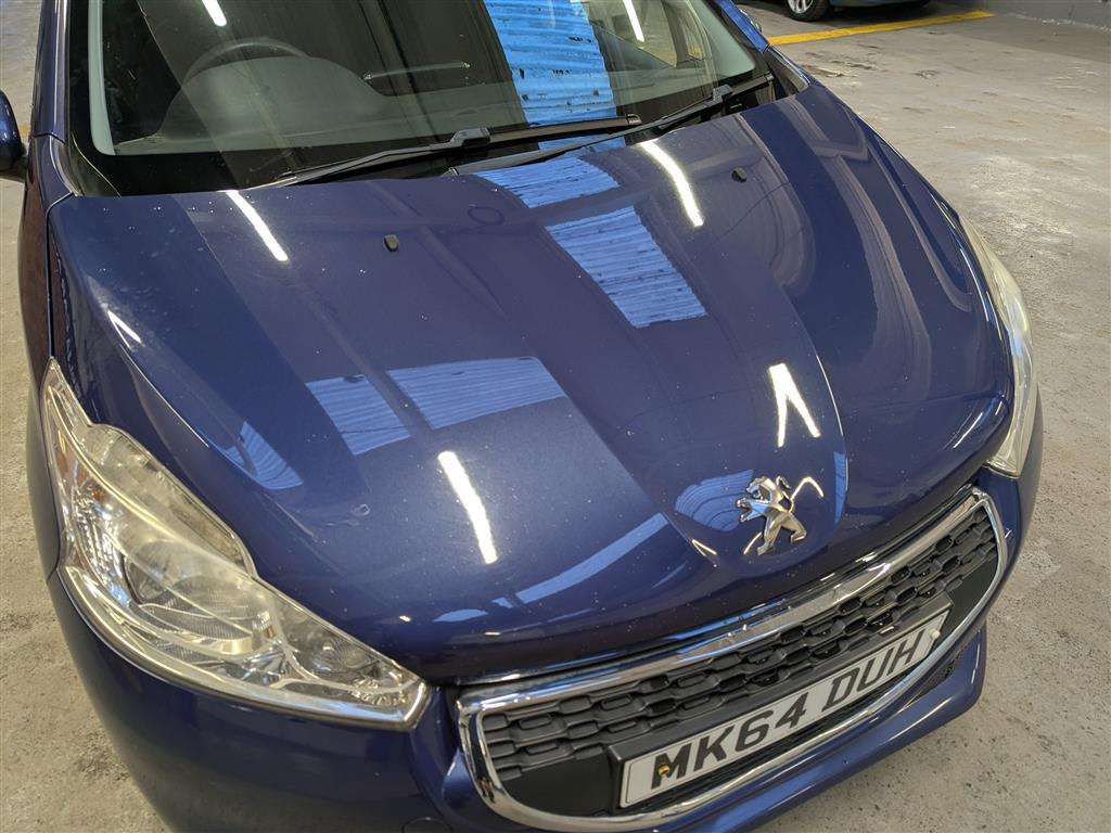 <p>2014 PEUGEOT 208 ACTIVE</p>