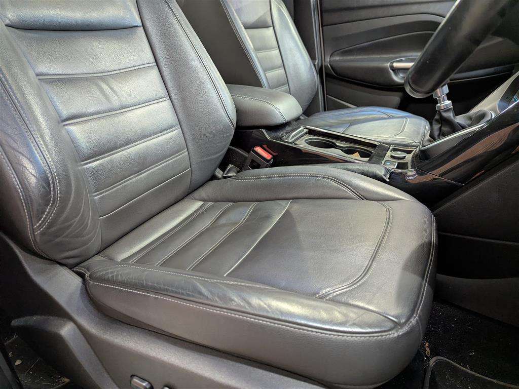 <p>2018 FORD KUGA TITANIUM SPORT</p>