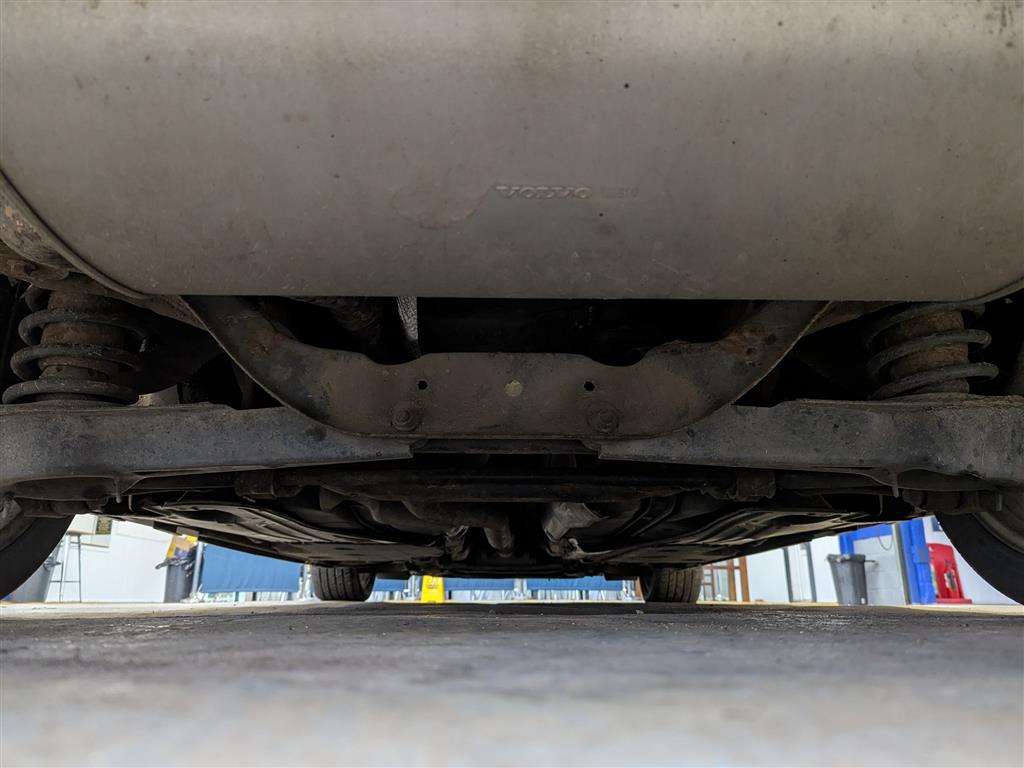 <p>2016 VOLVO V60 SE LUX NAV D4 AUTO</p>