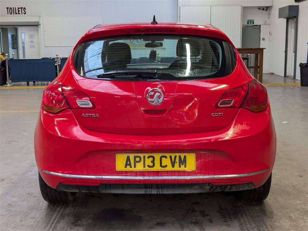<p>2013 VAUXHALL ASTRA ENERGY CDTI</p>