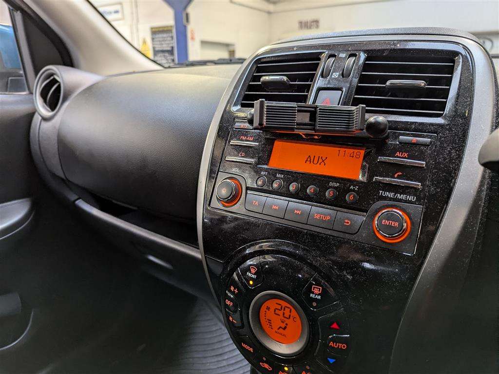 <p>2013 NISSAN MICRA ACENTA CVT</p>