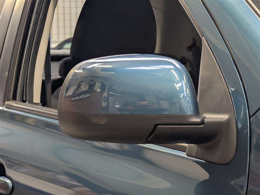 <p>2013 NISSAN MICRA ACENTA CVT</p>