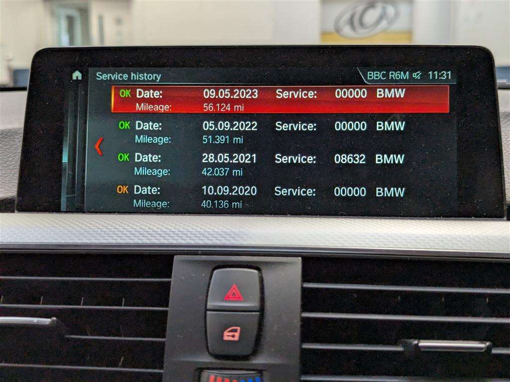 <p>2015 BMW 320D M SPORT AUTO</p>