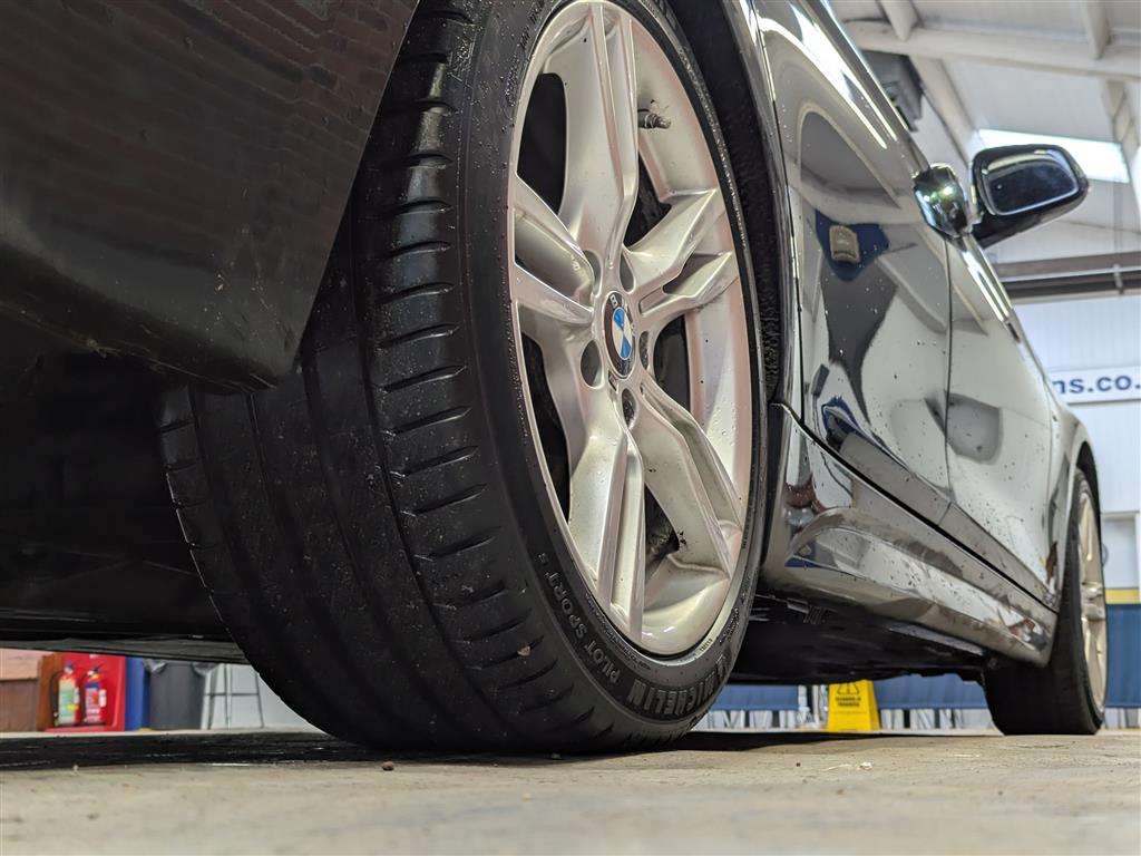 <p>2015 BMW 320D M SPORT AUTO</p>