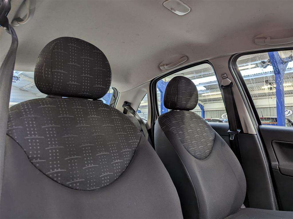 <p>2008 CITROEN C3 VIBE</p>