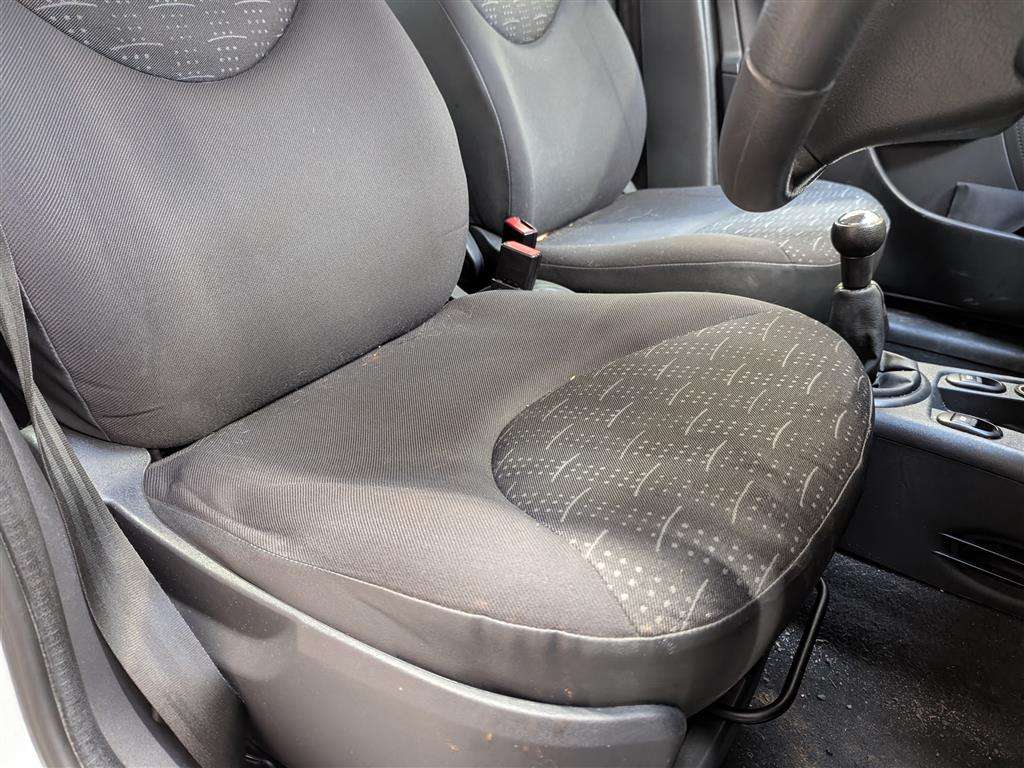 <p>2008 CITROEN C3 VIBE</p>