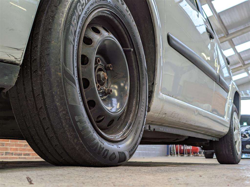 <p>2008 CITROEN C3 VIBE</p>