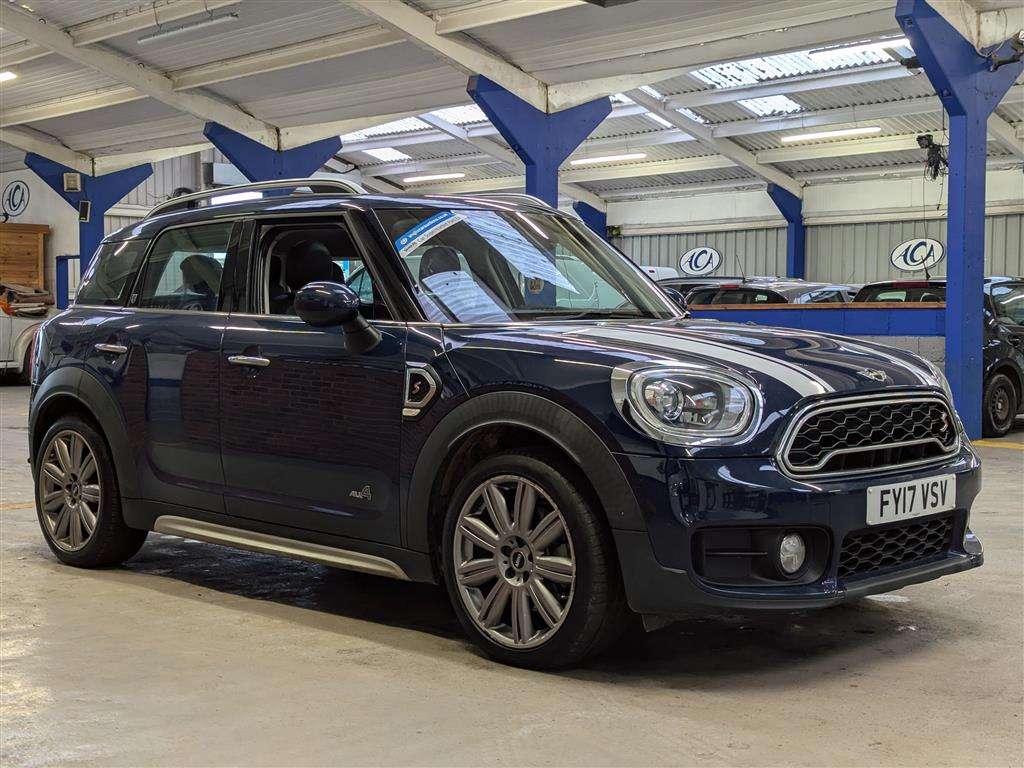 <p>2017 MINI COUNTRYMAN COOPER S ALL4</p>