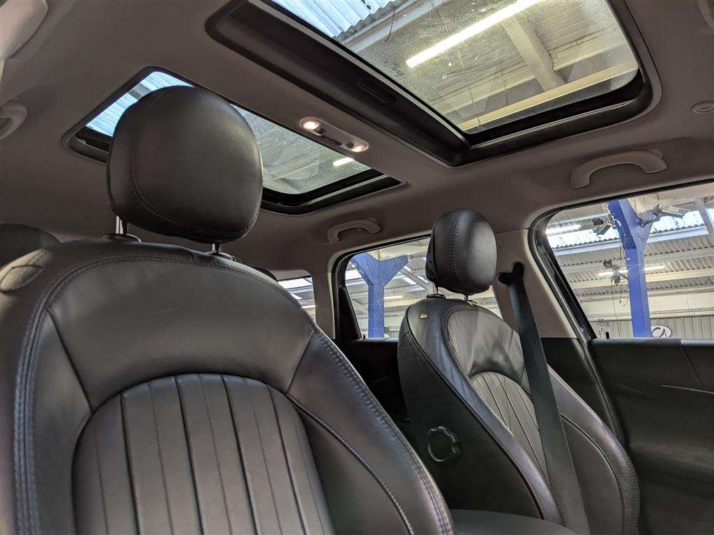 <p>2017 MINI COUNTRYMAN COOPER S ALL4</p>