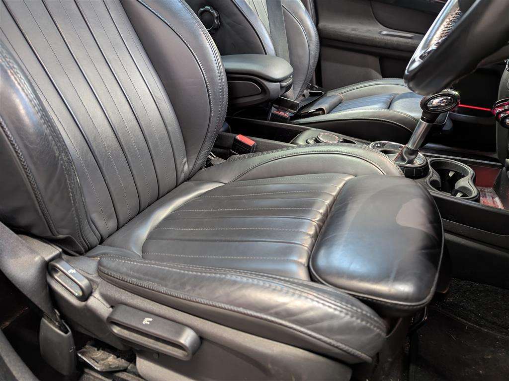 <p>2017 MINI COUNTRYMAN COOPER S ALL4</p>