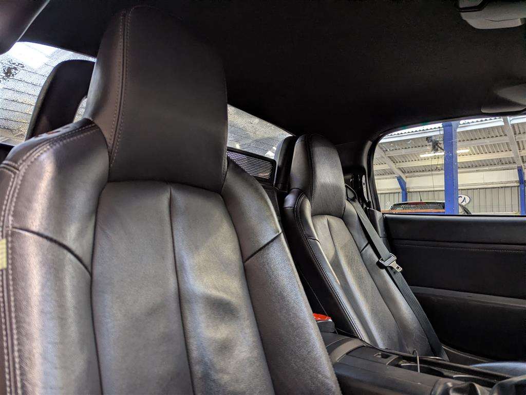 <p>2006 MAZDA MX-5</p>