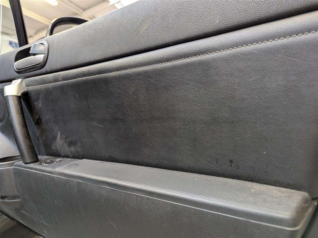 <p>2006 MAZDA MX-5</p>